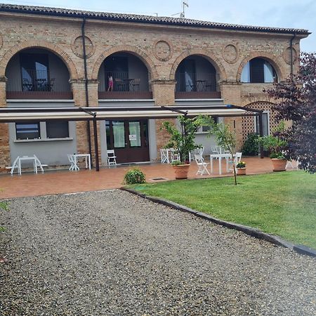 Agriturismo Arte Contadina Фьоренцуола-д'Арда Экстерьер фото