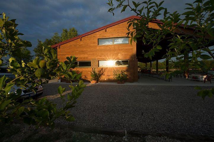 Agriturismo Arte Contadina Фьоренцуола-д'Арда Экстерьер фото